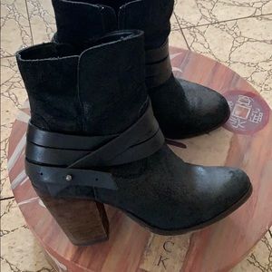 ALDO Heeled booties. EUC worn maybe twice!